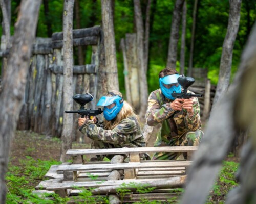 Paintball, activité adultes en Ardèche à Grospierres