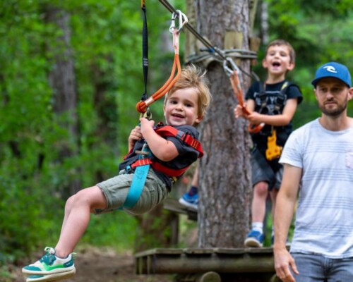 Accrobranche enfant en Ardèche Vallon Pont d'Arc et les Vans